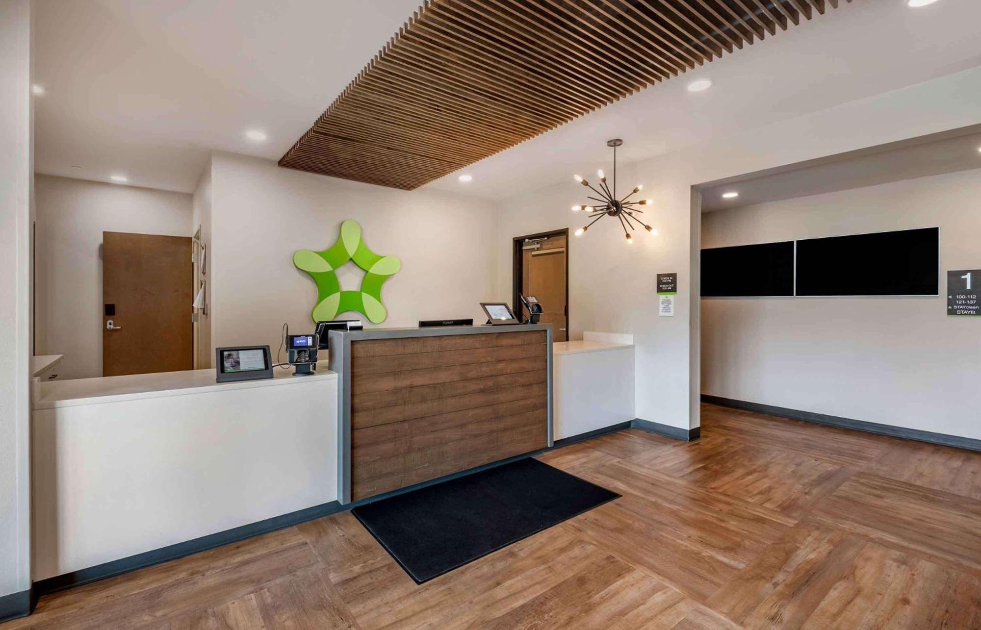 Extended Stay America Premier Suites - Tampa - Fairgrounds - Casino Exteriör bild