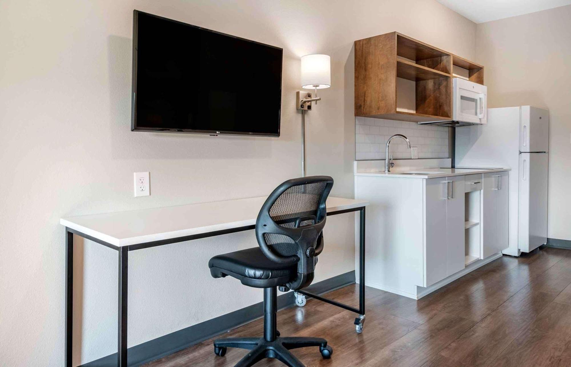 Extended Stay America Premier Suites - Tampa - Fairgrounds - Casino Exteriör bild