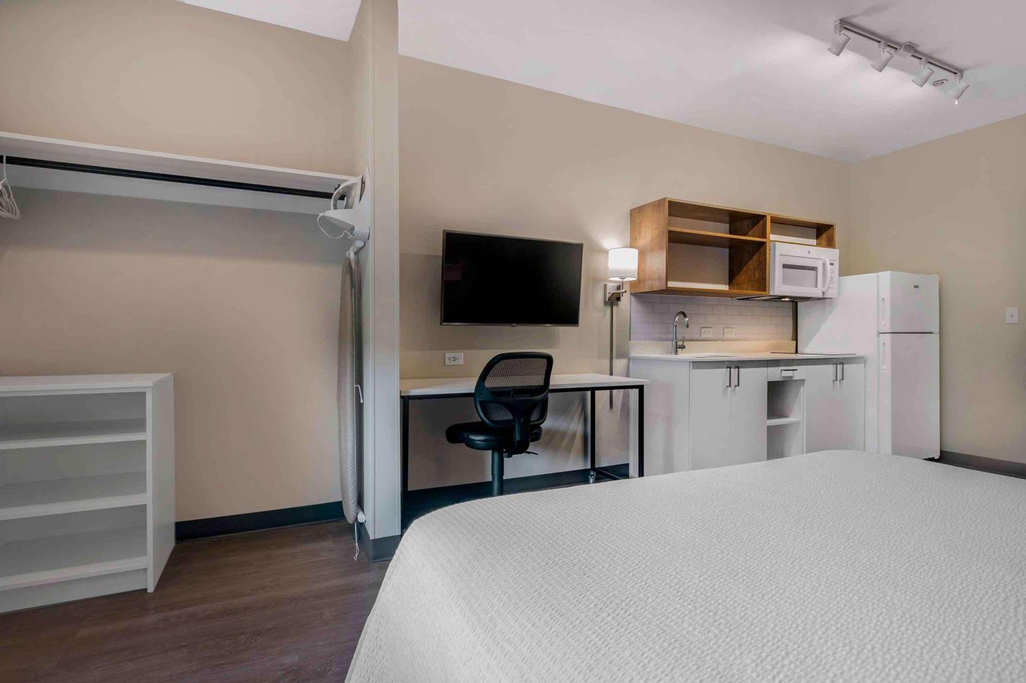 Extended Stay America Premier Suites - Tampa - Fairgrounds - Casino Exteriör bild